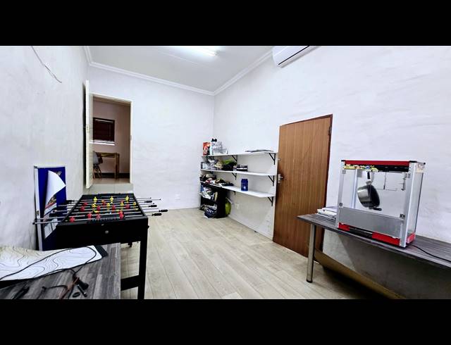 4 BEDROOM HOUSE FOR SALE IN MEYERSPARK